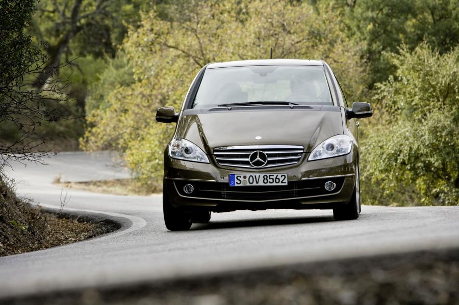  Mercedes-Benz A200 5-Door (W169) 2008 года  (фото 10 из 21)